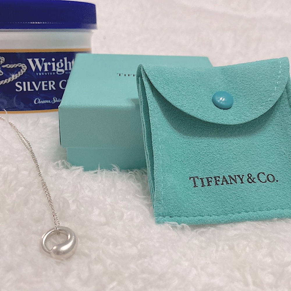 18” Tiffany and Co. Elsa Peretti Eternal circle necklace